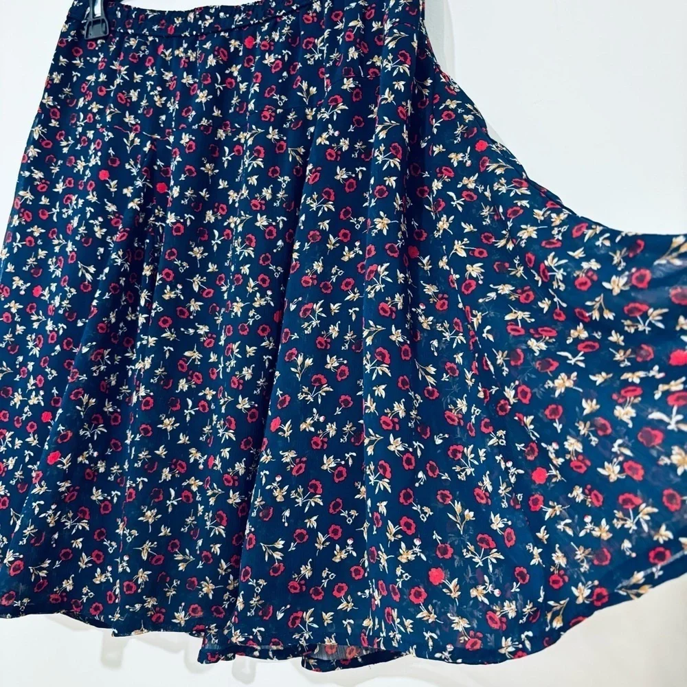 Old Navy XS Floral Navy blue red A Line Pull On chiffon flirty preppy mini skirt